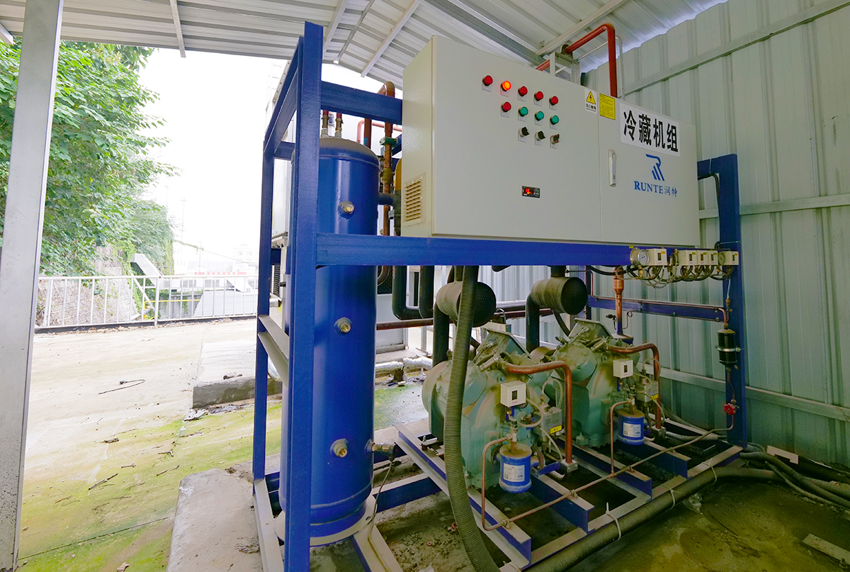 华人策略社区loading